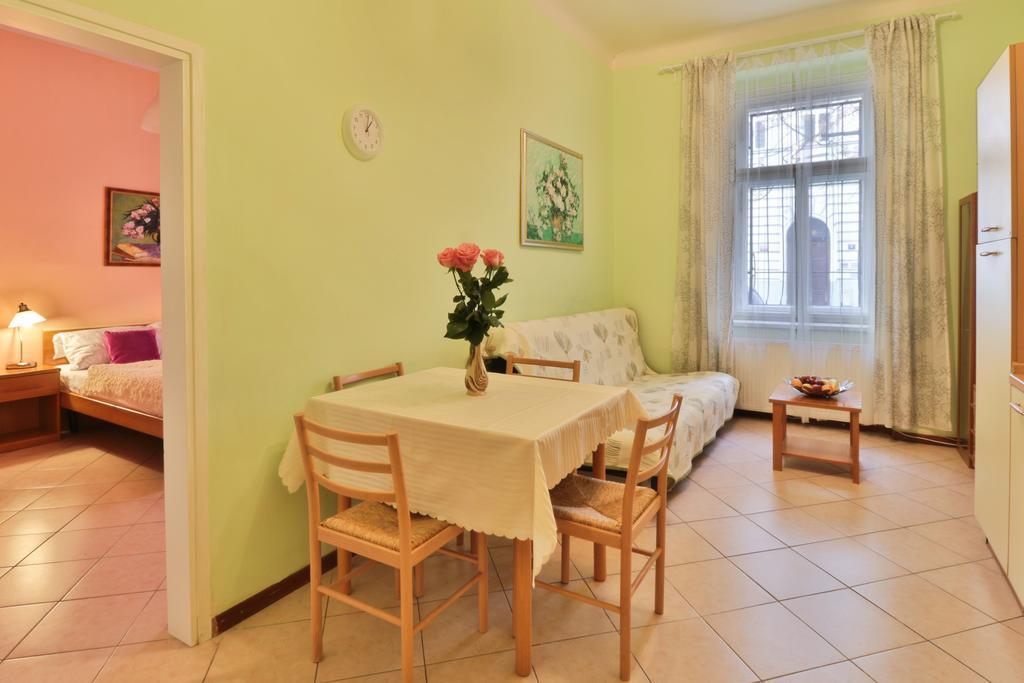 Apartment Na Kozacce 6 Prag Værelse billede